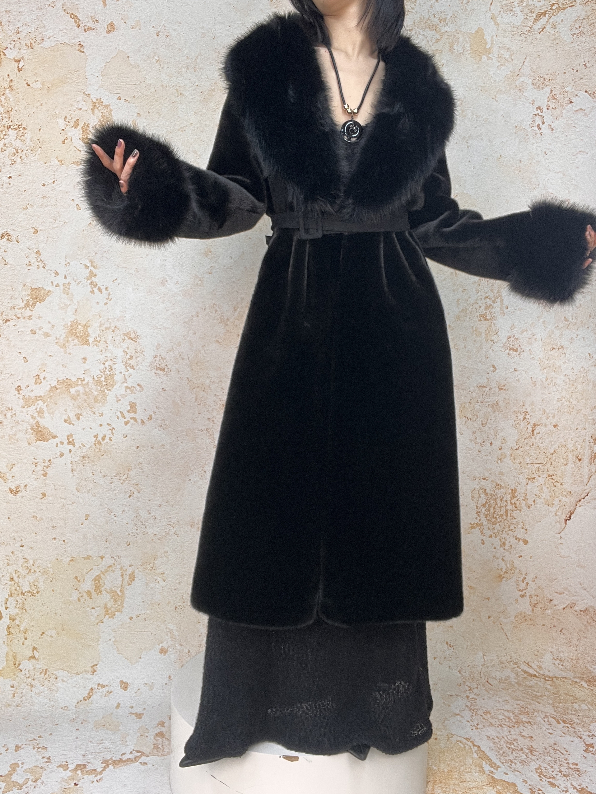 极夜美人深邃黑貂长款环保皮草大衣女冬季宽松加厚保暖毛毛外套