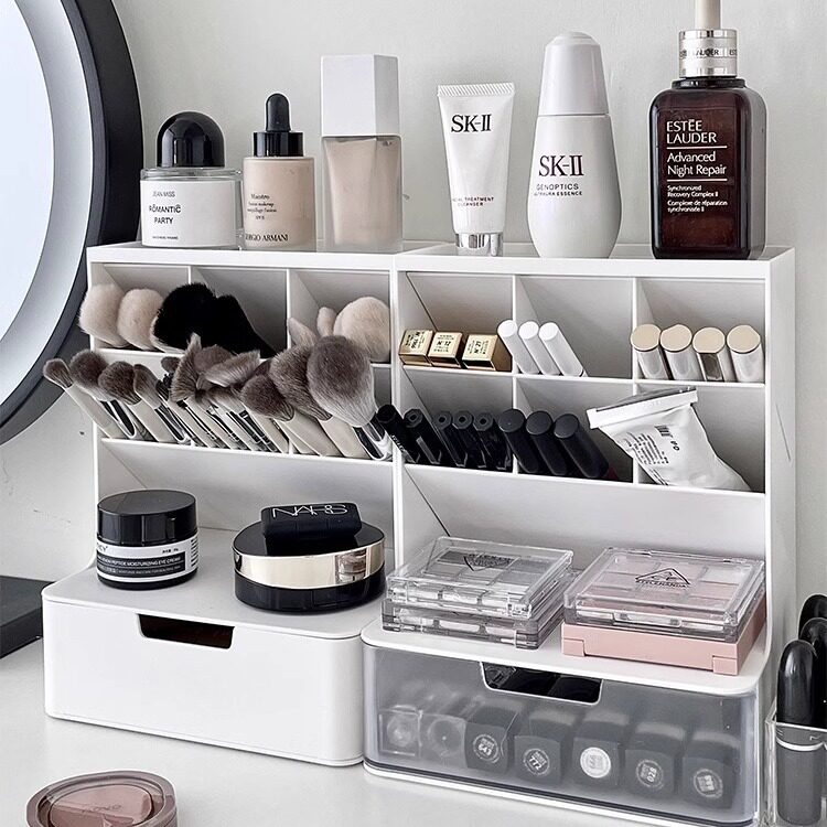 化妆刷斜插收纳盒抽屉柜桌面梳妆台护肤品香水眼影口红整理置物架