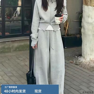 2025新秋季时尚宽松连帽短运动衫和裤子两件套休闲多功能瘦身套装