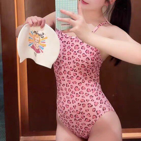 泳衣女2026年新款高级感可爱少女显瘦莱卡单层竞速训练连体游泳衣