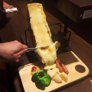 瑞士车轮芝士奶酪加热机器电热融化机烤箱烧烤架西餐厅自助餐摆台