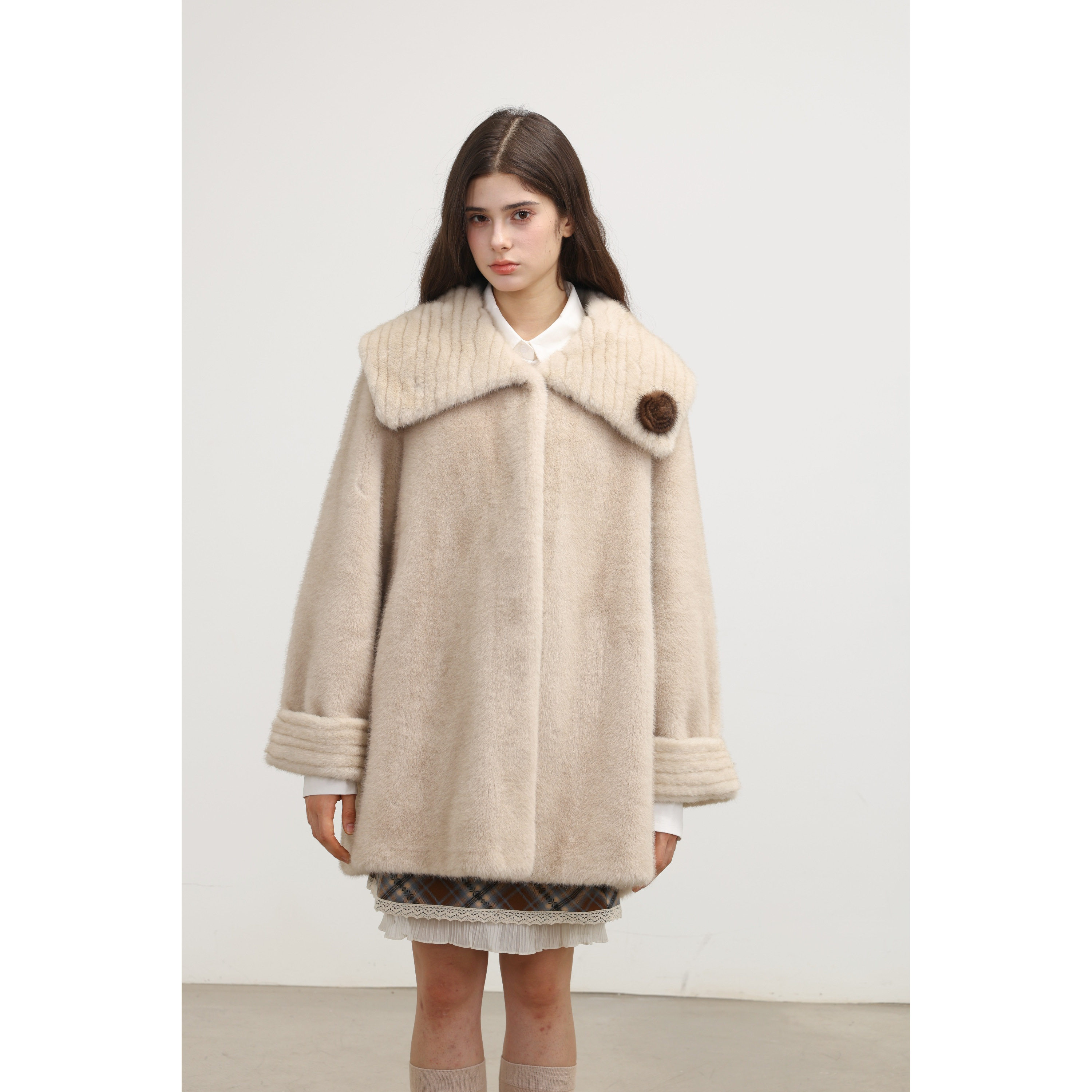 摩卡慕斯 千金大小姐风仿水貂毛中长款毛绒保暖环保皮草冬季外套