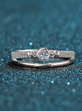 s925银镀18K金镀pt950铂金女戒指10分莫桑石圆包活动钻戒简约风