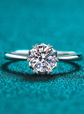 s925银镀18K金戒指女直比雪花1克拉莫桑石订婚钻戒镀PT950 铂金