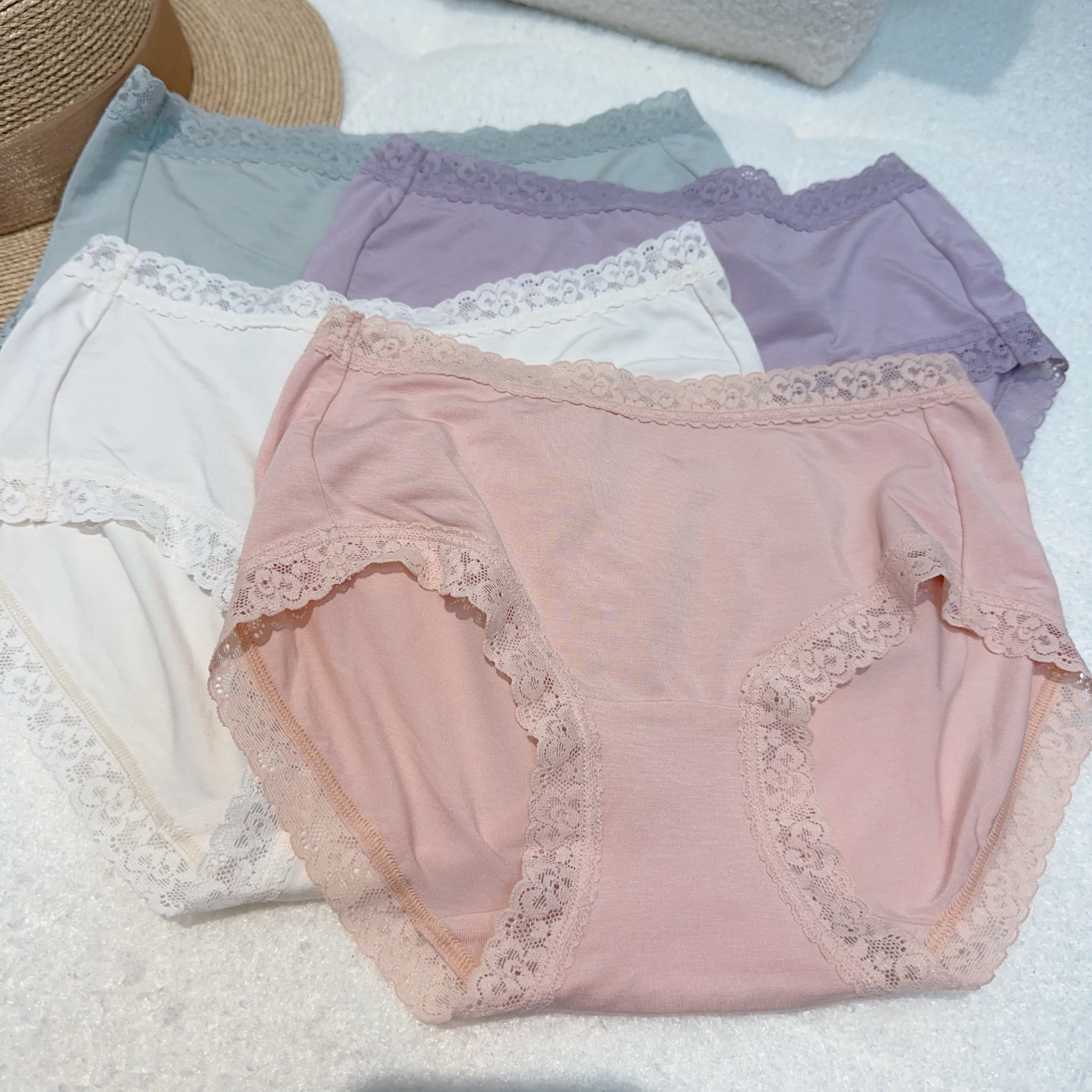 兔子家日单外贸莫代尔中腰内裤三角裤蕾丝花边柔软内裤,女士内衣/男士内衣/家居服,女三角裤,淘宝优惠券,粉丝福利购,淘宝优惠卷