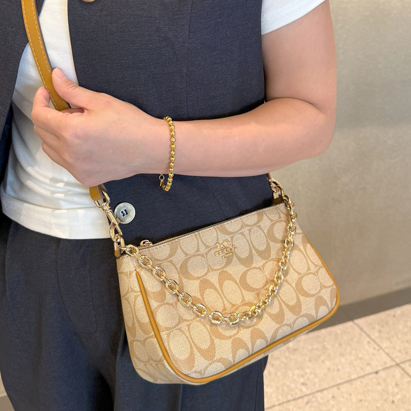 品牌真皮女包时尚腋下包斜挎小包包女式2026新款手机包链条麻将包