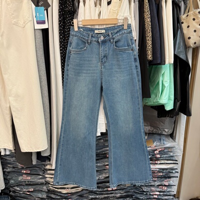 四面弹修身显瘦微喇牛仔裤女26年春夏高腰百搭小个子喇叭长裤9020