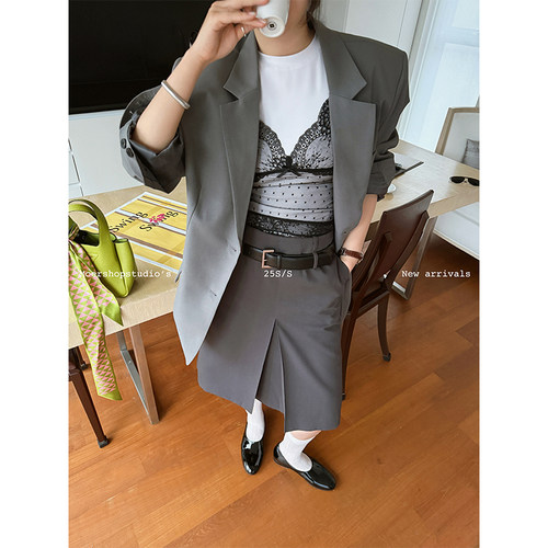 MOERSHOP 蕾丝暴击超嗲弹力拼接短袖吊带假两件正肩修身t恤上衣女