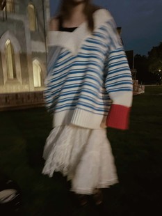 复古大V领红蓝羊毛毛衣慵懒风显瘦上衣女 Culture MOERSHOP Girl