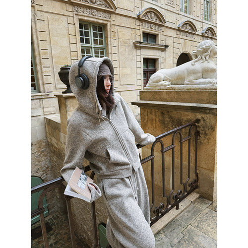 MOERSHOP 腔调outfit 舒适系列户外专机线灰色休闲运动套装两件套