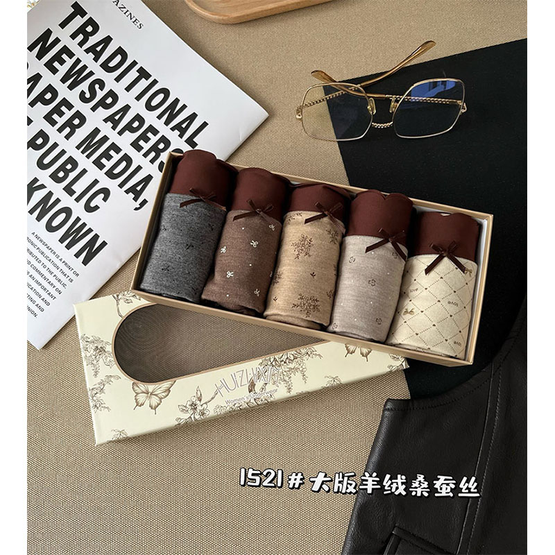 新款大版印花中腰磨毛保暖内裤女