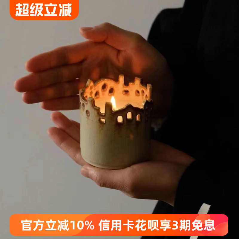 城市之中手作陶瓷香薰蜡烛家用天然香氛摆件耶诞树礼物呆呆和胖子