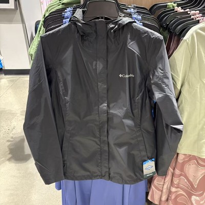 哥伦比亚女款撞色冲锋衣