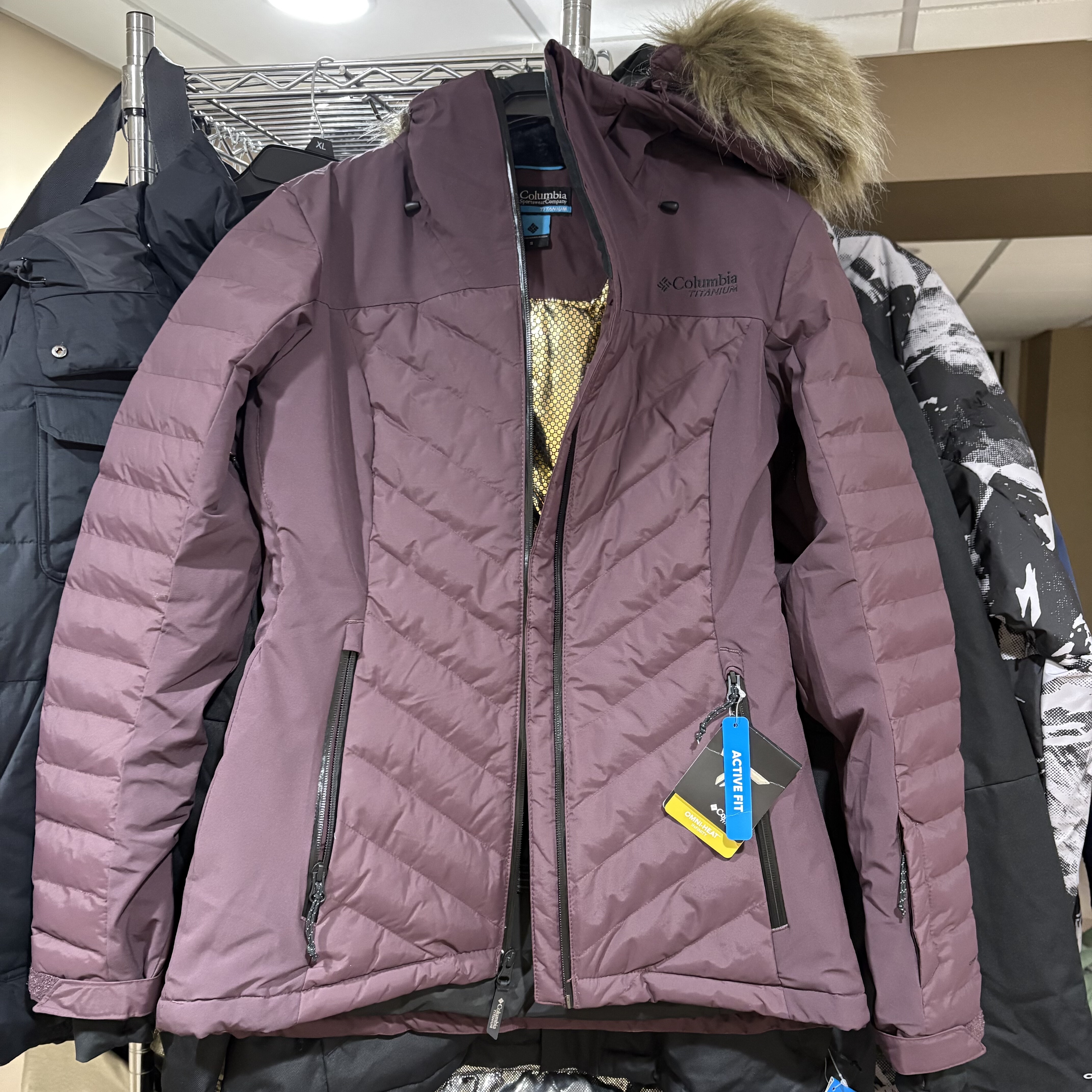 美国代购Columbia哥伦比亚女款钛金金反射棉服