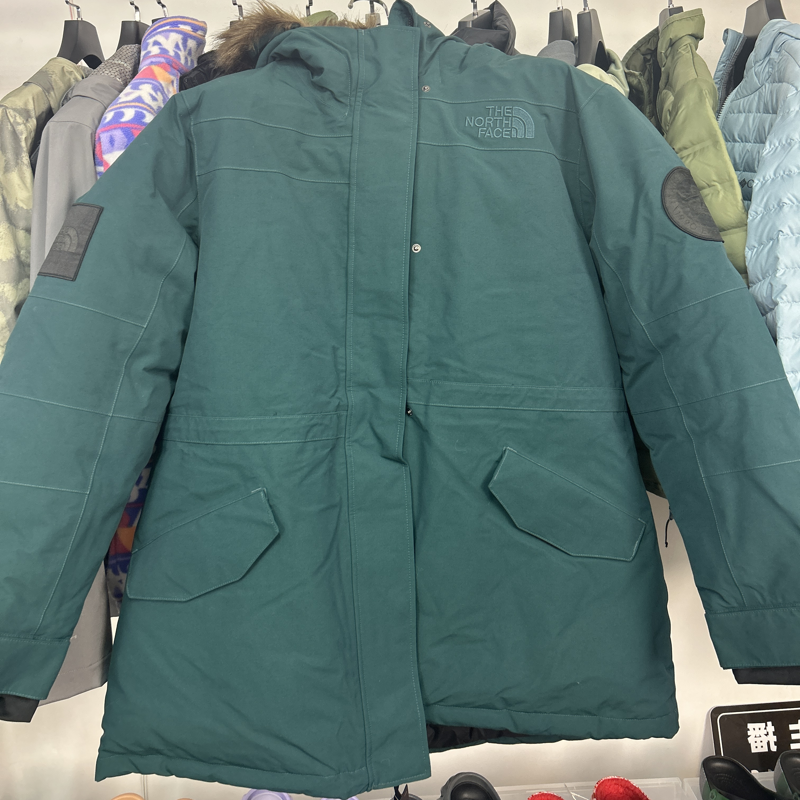 女士700蓬防风防雨中长款羽绒服