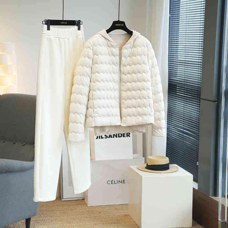 轻薄羽绒服女2024新款时尚洋气圆领可变V领白鸭绒保暖内胆可外穿