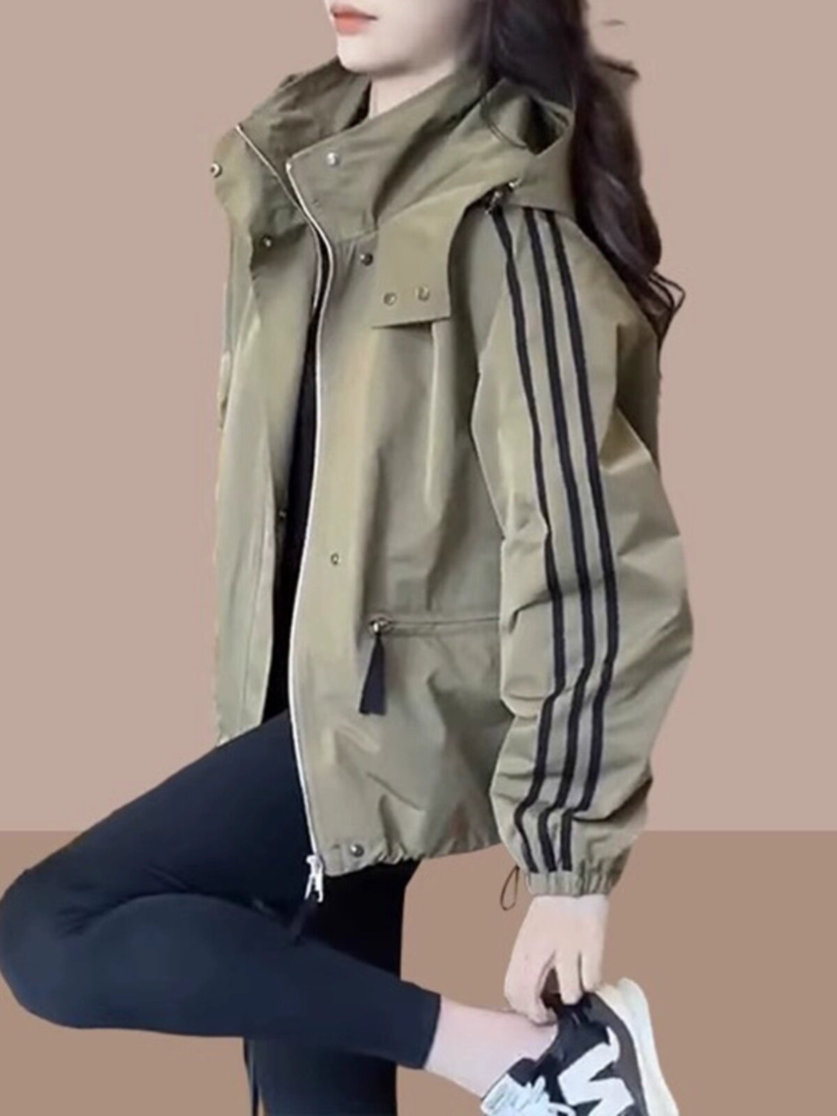 冲锋衣外套女2025年秋季新款设计感韩版宽松小个子连帽夹克棒球服