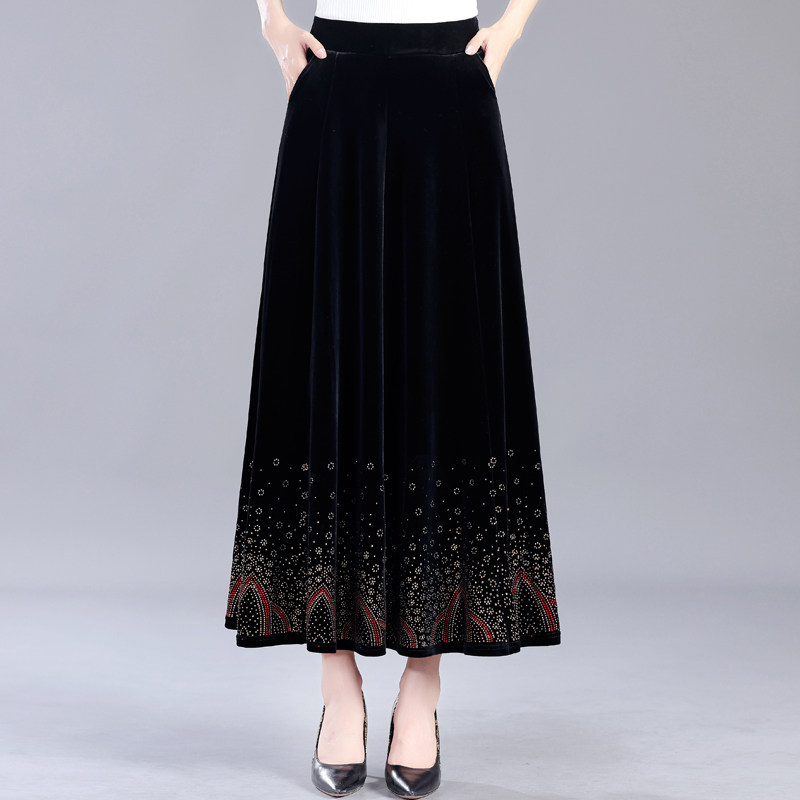 2025新款高腰显瘦丝绒A字半身裙