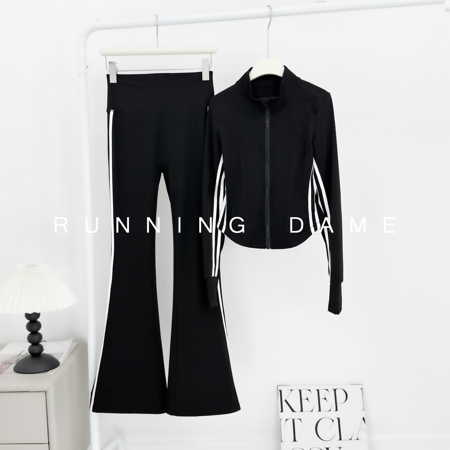 2025新款立领运动套装女条纹拼色长袖高腰喇叭裤速干健身两件套,运动服/休闲服装,运动套装,淘宝优惠券,粉丝福利购,淘宝优惠卷