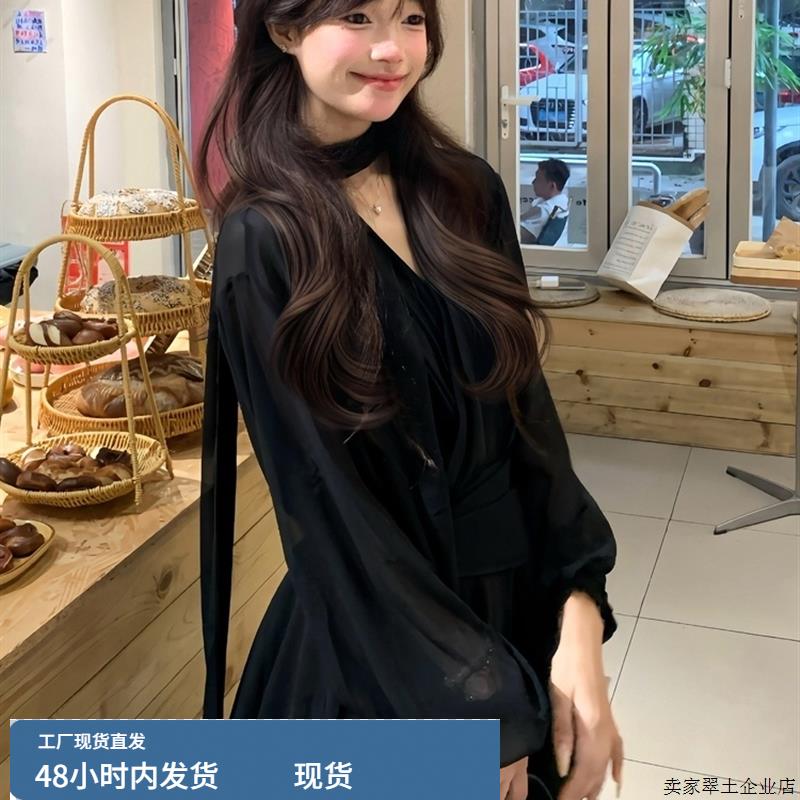 法式赫本风黑色长袖连衣裙子女早秋季2025新款巨好看气质掐腰短裙