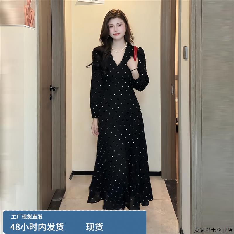 大码波点V领连衣裙秋冬微胖mm显瘦法式复古收腰长裙黑色长袖裙子