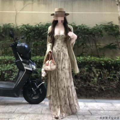 温柔姐姐风高级感复古碎花吊带连衣裙配开衫两件套装裙初早秋穿搭