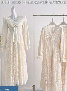 Blovelan迷迭花园法式纯欲v领蕾丝连衣裙收腰千金风蓬蓬裙加绒