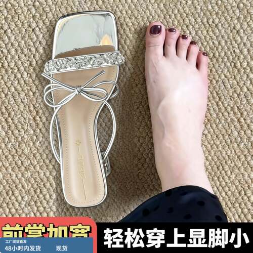 前掌加宽大码女鞋宽胖脚凉鞋绝美小高跟鞋银色不累脚配裙子法式