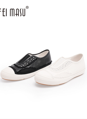 苏菲玛素软底小白鞋一脚蹬平底轻便时尚百搭休闲板鞋SF62C-213