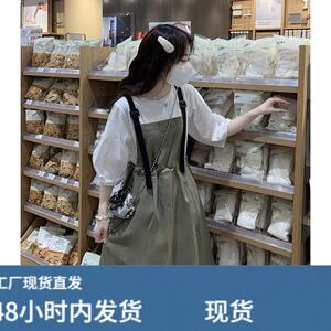 学院风高腰中长A字背带裙适合少女夏季穿搭的显瘦吊带连衣裙