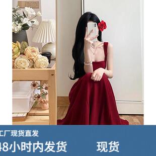 红色吊带洋装女夏季法式小个子高级感礼服裙收腰显瘦红裙子长裙