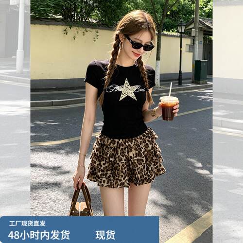 美式辣妹黑色星星印花修身短袖t恤女2026新款独特绝美初夏小上衣