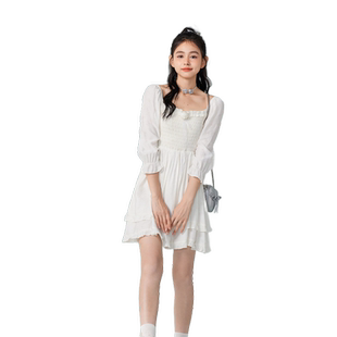 紫涵白色方领七分袖连衣裙女秋季新款法式甜美风休闲修身高腰短裙