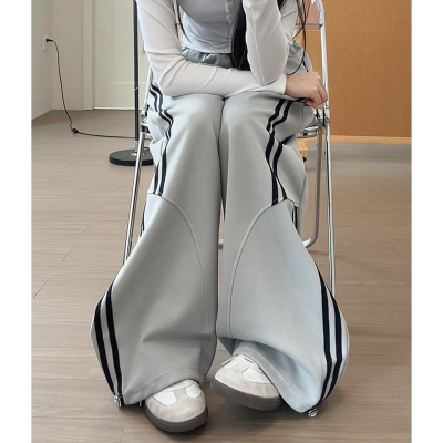 银灰色条纹卫裤休闲运动裤子女2026秋季高腰显瘦宽松直筒阔腿长裤