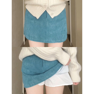 湖蓝色灯芯绒包臀短裙女春季2026新款高腰显瘦韩式简约气质半身裙