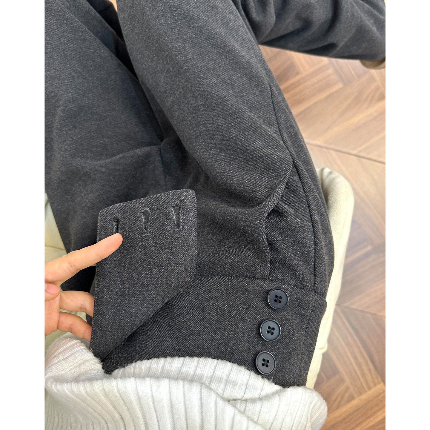 灰色加绒毛呢纽扣西装阔腿裤女2025冬季新款显瘦垂坠感宽松休闲裤,女装/女士精品,休闲裤,淘宝优惠券,粉丝福利购,淘宝优惠卷