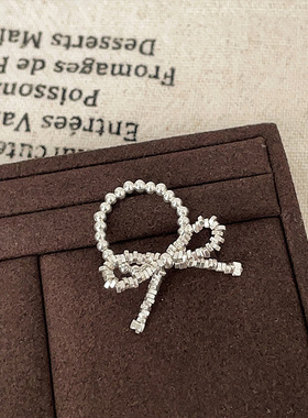 小众设计感蝴蝶结碎银子串珠戒指女甜美可爱个性时尚百搭指环戒子