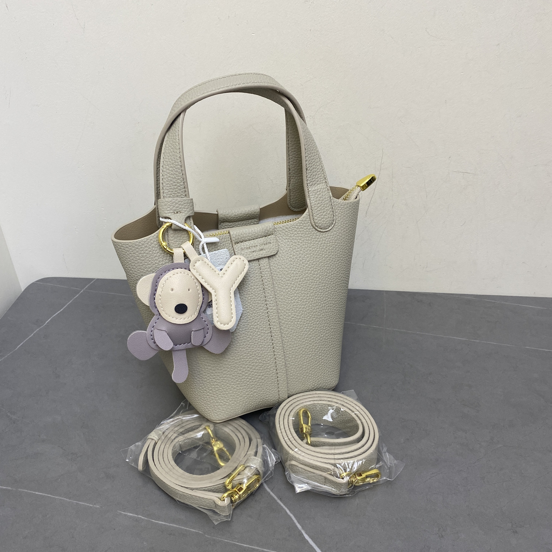 女包新款高级轻奢时尚菜篮子包软皮水桶包洋气百搭单肩斜挎包7776,箱包皮具/热销女包/男包,水桶包,淘宝优惠券,粉丝福利购,淘宝优惠卷