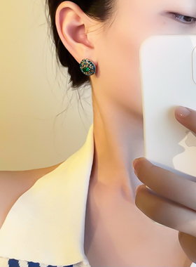 小巧气质个性圆形蓝色水晶镶嵌圆形耳钉简约百搭日常耳环韩式耳饰