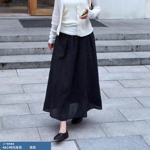 半身裙子女2026春夏新款高级感优雅气质小众波点a字长版大摆伞裙