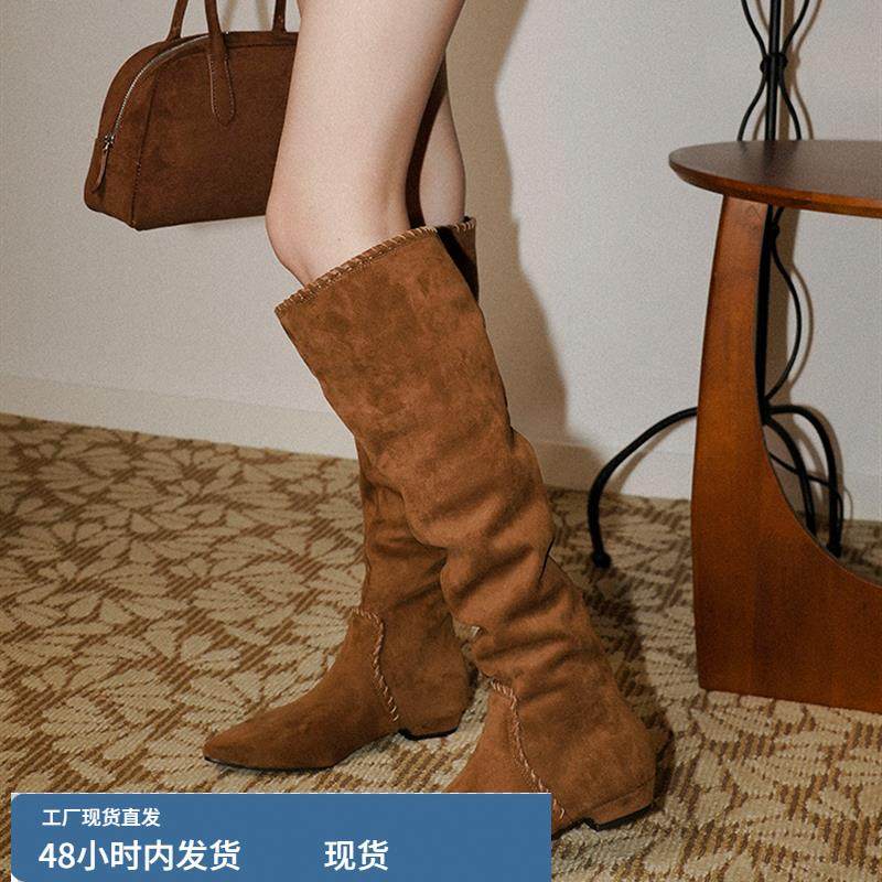 梨小七~编织设计感小众尖头长靴女覆古风绒面百搭显瘦褶皱堆堆靴