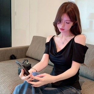 纯欲风辣妹吊带荡领短袖T恤衫女夏季纯色不规则修身显瘦露肩上衣