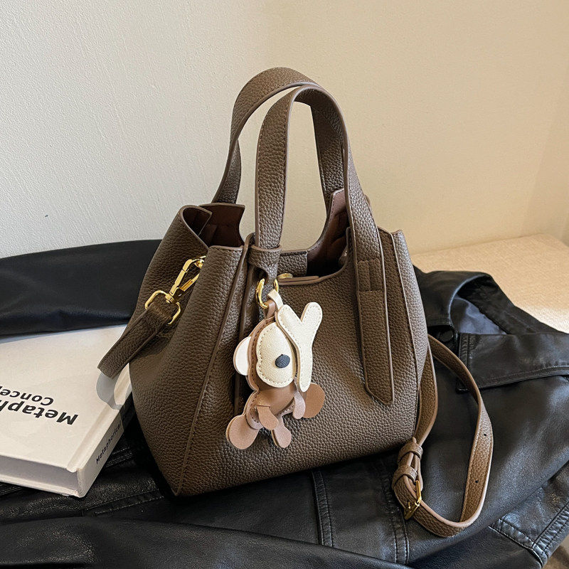 高级感包包女2026新款秋冬潮今年流行洋派菜篮子包单肩斜挎包百搭,箱包皮具/热销女包/男包,通用款女包,淘宝优惠券,粉丝福利购,淘宝优惠卷