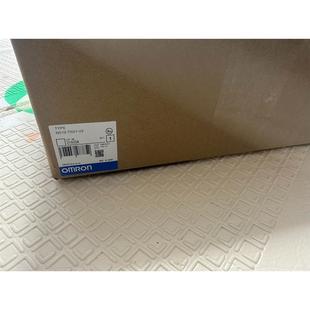 白色外观 触摸屏NS12 TS01