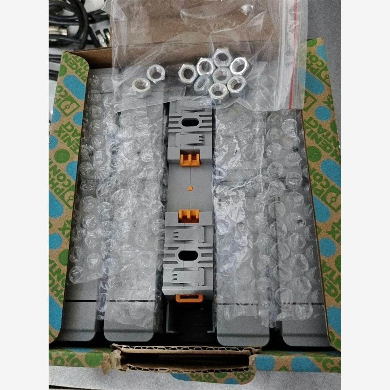 菲尼克斯螺栓链接端子RBO 8-HC  全新带包装，一起走优议价