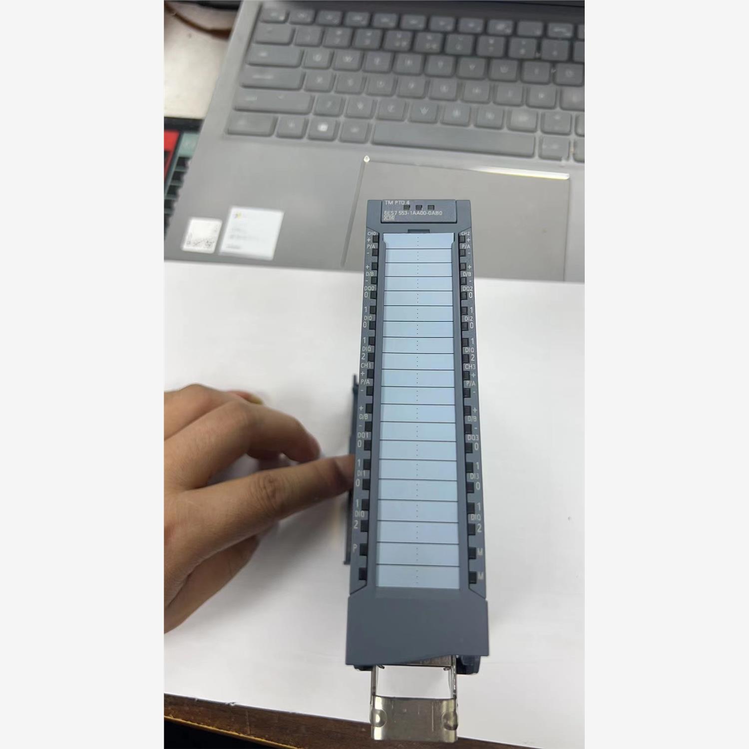拆机西门子6ES7 553-1AA00-0AB0正品。实物图议价