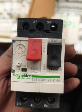 施耐德电动机断路器，型号GV2-ME05C，电流0.63-1
