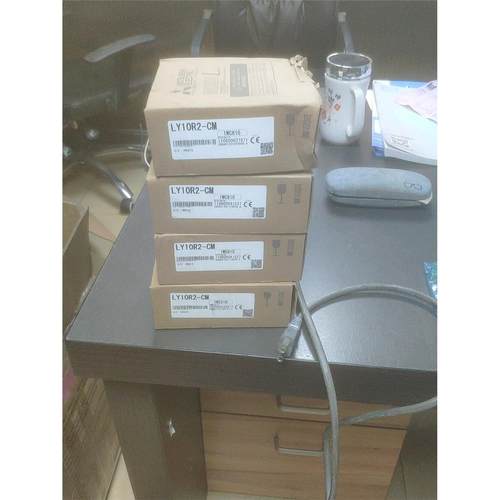 全新三菱模块LY10R2-CM