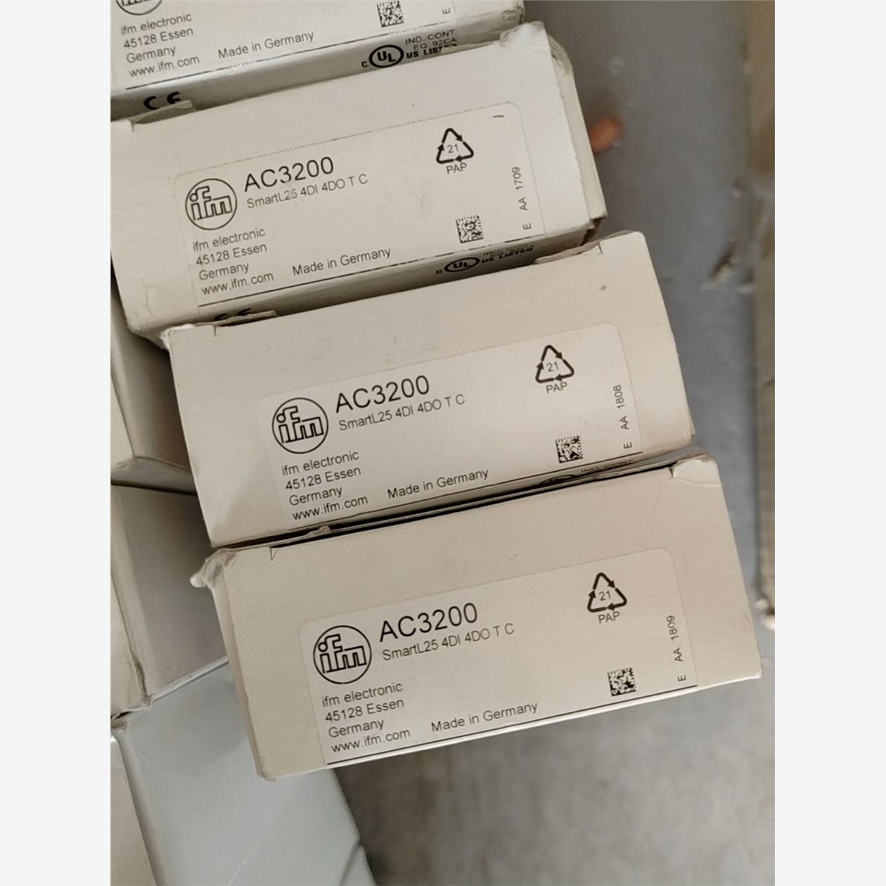 AC3200继电器模块全新易福门AC3200，现货10个 单议价