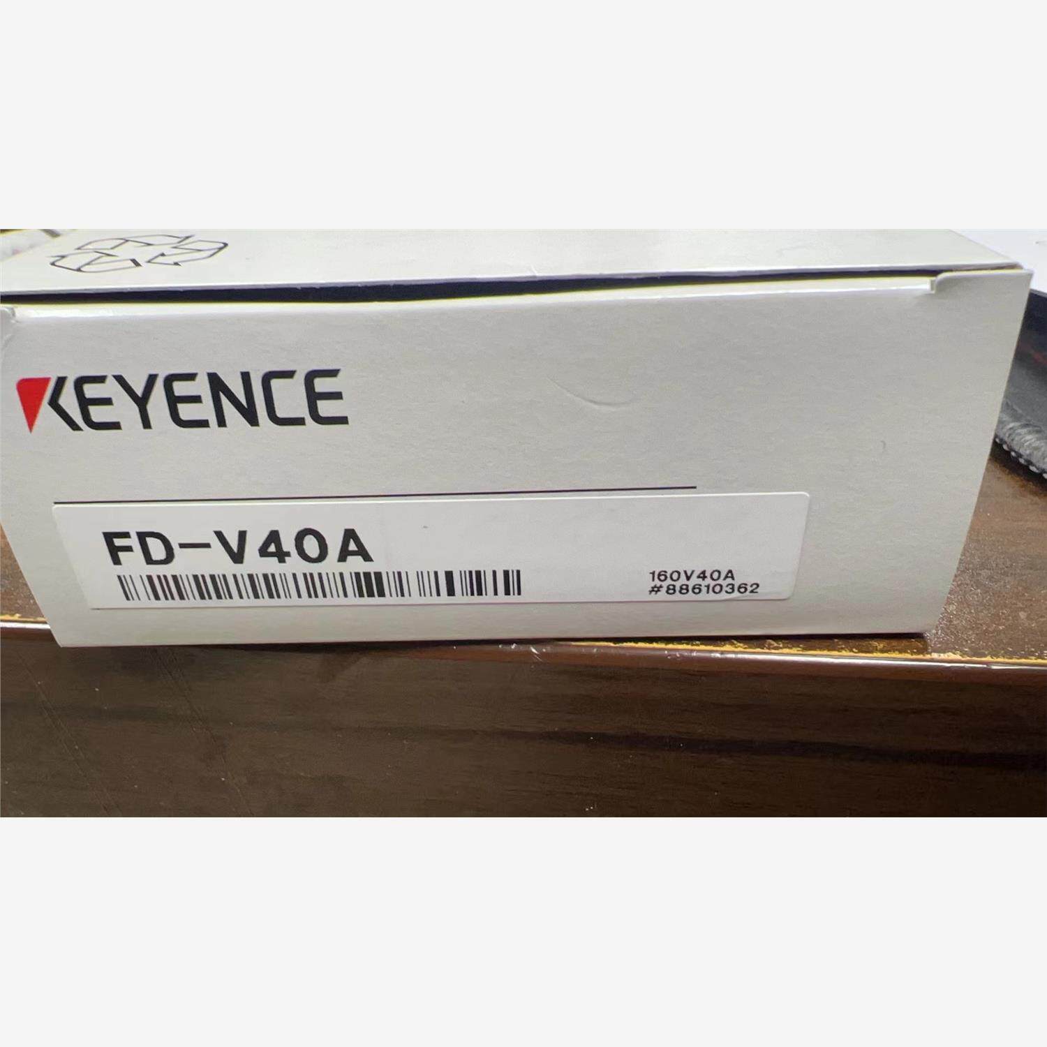 基恩士流量传感器 FD-V40A，现货1个，内外码一致，标价